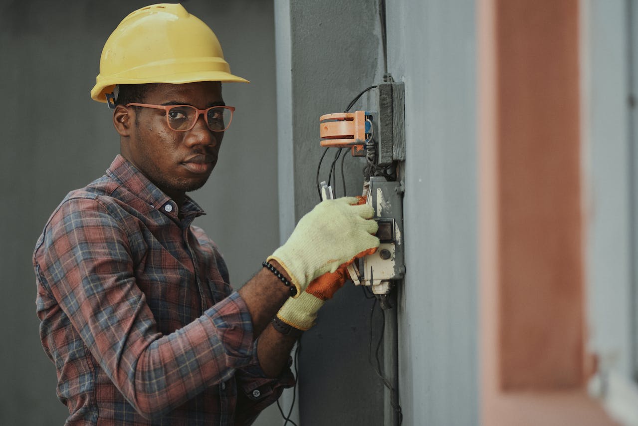 electrician 
